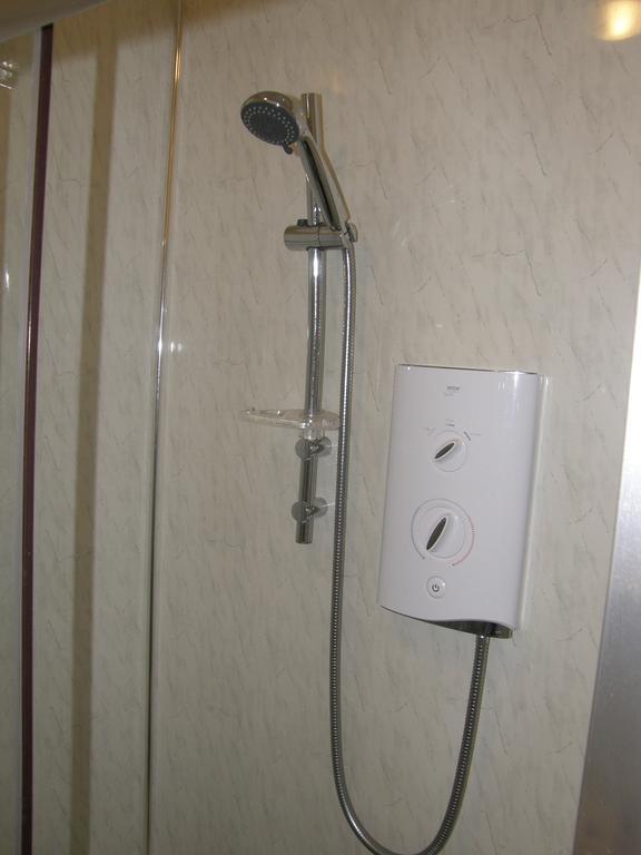 פיינטון Kingswinford Guest House מראה חיצוני תמונה